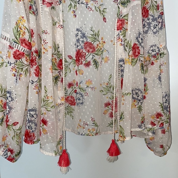 Time and Tru Floral Top Size L - Picture 6 of 12
